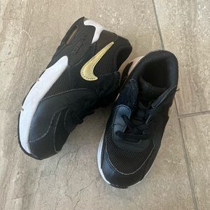 Nike Toddler 10C Black Gold Airmax Tennis Shoes